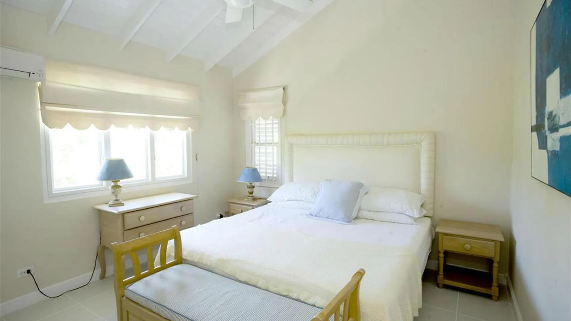 This Enchanting 3 Bedroom, 2 Bathroom Townhouse Is Nestled Mere Moments Away Fro Saint James
